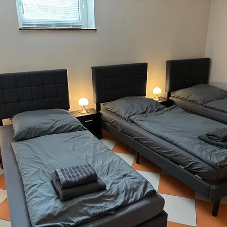 Vintage Parkside Apartment